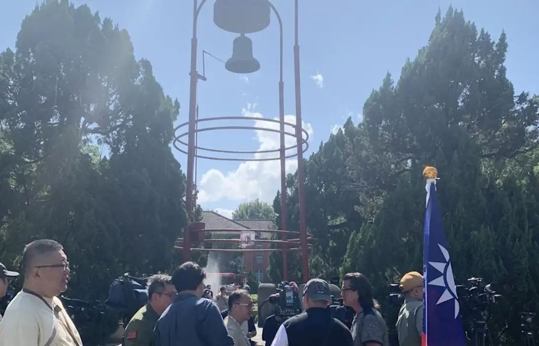 台大大氣系送雞排放鳥！地理系看不下去買350杯手搖 店家證實了