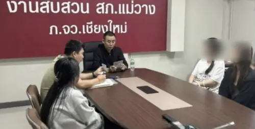 ▲涉嫌非法性交易的寮國女子被帶回警局調查。（圖／翻攝自KhaoSod）