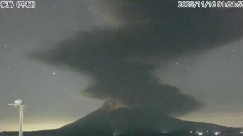 日本旅遊注意！鹿兒島櫻島火山再爆發　47架航班受阻