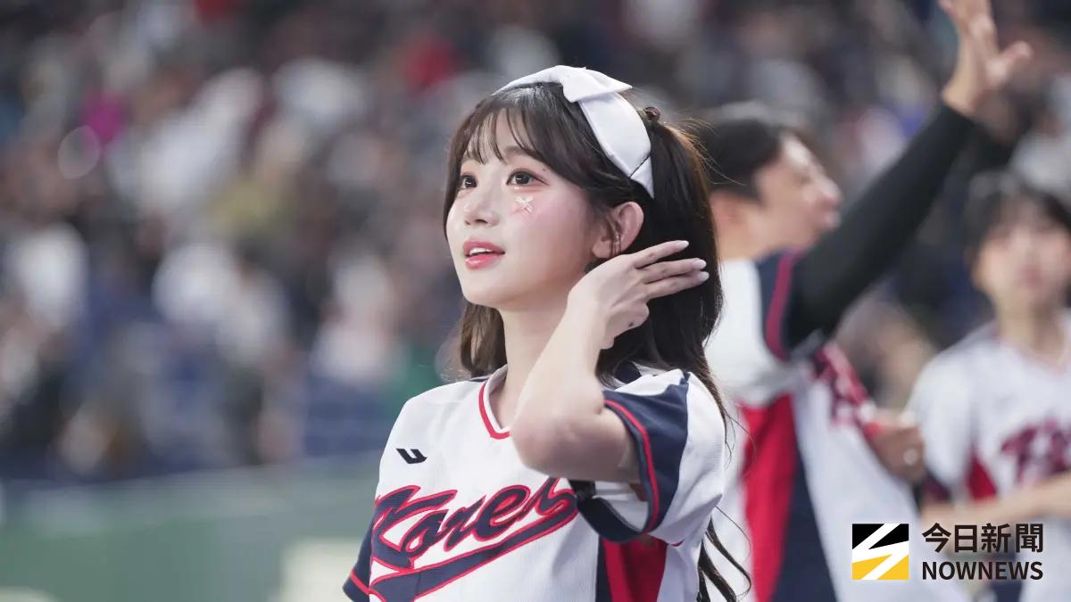 ▲李珠珢今年球季將全心投入台灣職棒應援，她日前坦白離開韓職LG雙子隊的原因，主要是想「暫時」休息，這段話似乎在暗示日後還會回歸韓職。（圖／記者張一笙攝）