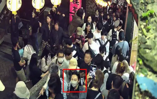 ▲正臉照曝光了！2蒙古女來台當扒手　湊熱鬧「看九份火燒車被逮」。（圖／翻攝畫面）