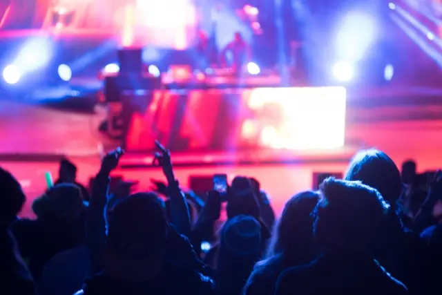 搶到演唱會門票「看不到歐巴唱跳」！消基會籲：應訂視線遮蔽規範