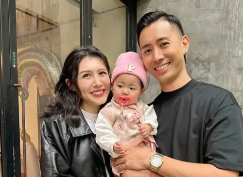 ▲杏仁茶公主塵塵和老公温以飛近日幫1歲女兒温盺舉辦抓周派對，親朋好友都到現場同樂祝福。（圖/塵塵IG）