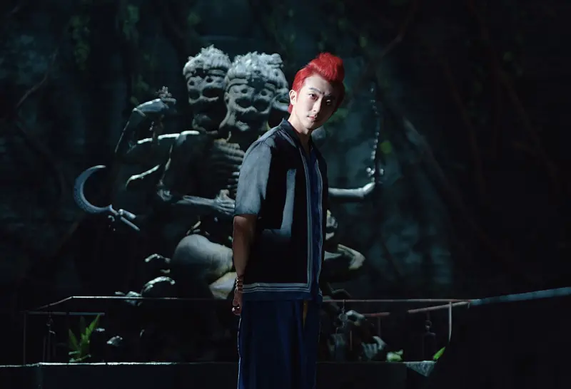 ▲張懷秋（如圖）在《叫我驅魔男神》魔化，與魯蛇林哲熹展開無厘頭大戰，特效畫面爽度爆表。（圖／光盛影業提供）