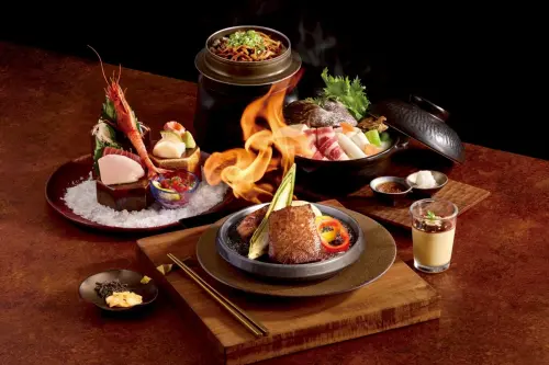 ▲王品藝奇升級桌邊火焰秀「極炙套餐」880元；第二套75折優惠。（圖／慕里諾國際餐飲集團mulino.tw）