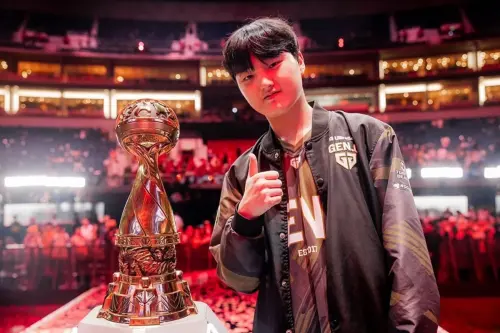 LOL／誰是Peyz？19歲三冠王、天才ADC傳加盟T1　預計接棒Gumayusi
