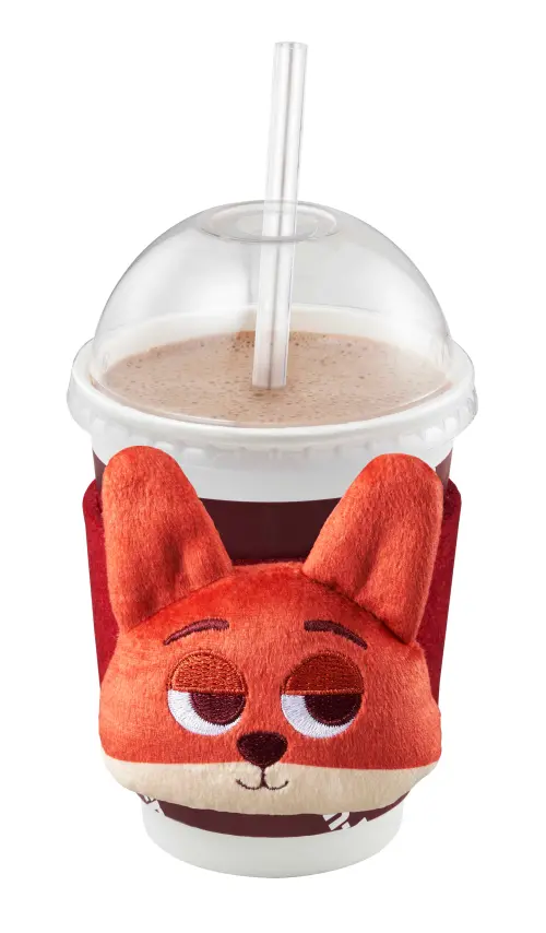 ▲「尼克．可可酥享奶昔」以巧克力冰淇淋與可可塊餅乾交織，打造出口感細膩滑順的奶昔滋味。（圖／哈根達斯提供）