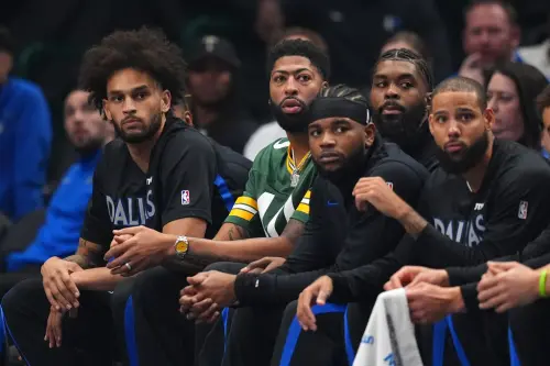 AD心早已不在？「1舉動」引爆達拉斯怒火　厄文傷情是唯一好消息
