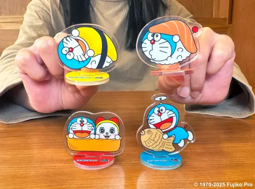 ▲藏壽司聯名哆啦A夢！滿額贈「壓克力立牌」4款造型。（圖／藏壽司kurasushi.tw）