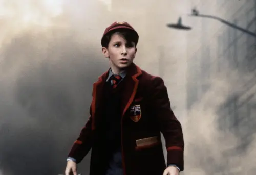 ▲克里斯汀貝爾小時候就主演了史蒂芬史匹柏的《太陽帝國》，一度頗是紅牌童星。（圖／摘自IMDb）