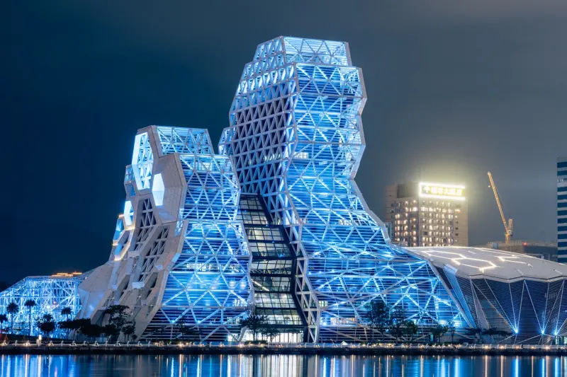 TWICE演唱會行李放哪裡？確認過了：全家「寄貨＋」20元放一整天