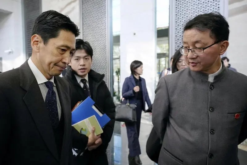    ▲日本外務省亞洲大洋洲局局長金井正彰與中國外交部亞洲司司長劉勁松在18日進行磋商。（圖／路透社／達志影像）  