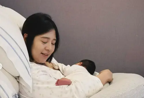 劉品言生了！誇女兒「衝著漂亮來的」連晨翔謎之角度滿滿愛意
