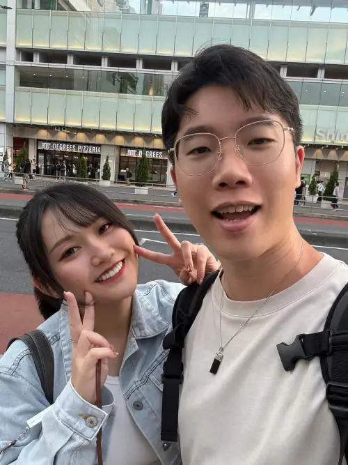 ▲大黑（右）與麻希（左）宣布分手，讓不少粉絲感到十分震驚。（圖／翻攝自陳大黑IG@heichen8136）