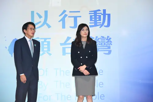 藍白合支持度全面輾壓？作家預言民進黨只剩一招：2028年準備翻盤
