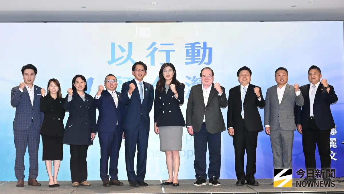 鄭黃會後火花不斷！他狠比「君悅之亂」暗指這人最怕成小丑