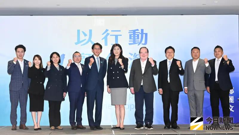 鄭黃會後火花不斷！他狠比「君悅之亂」暗指這人最怕成小丑