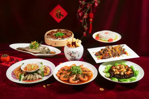 台中福華搶攻春節商機 年菜外帶+除夕圍爐一站滿足
