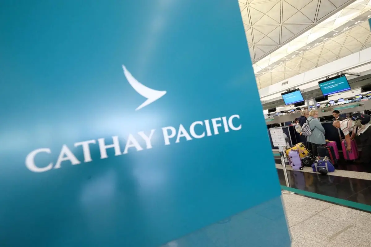 中日外交對峙燒到香港！香港國泰航空公告：支援赴日旅客調整行程