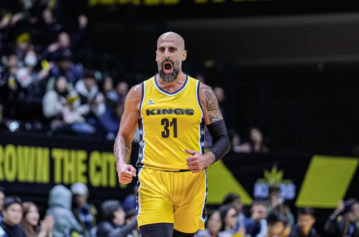 ▲新北國王日前正式發布聲明，證實陣中主力洋將桑尼已完成傷後評估，並在與球團充分溝通後，將返回家鄉約旦接受左膝前十字韌帶（ACL）手術與後續復健治療，確定本季因傷無法出賽（圖／東超提供）