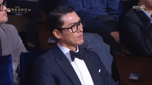 ▲玄彬（如圖）在台下看著老婆孫藝真致詞，聽到眼眶泛淚。（圖／kbs.co.kr）