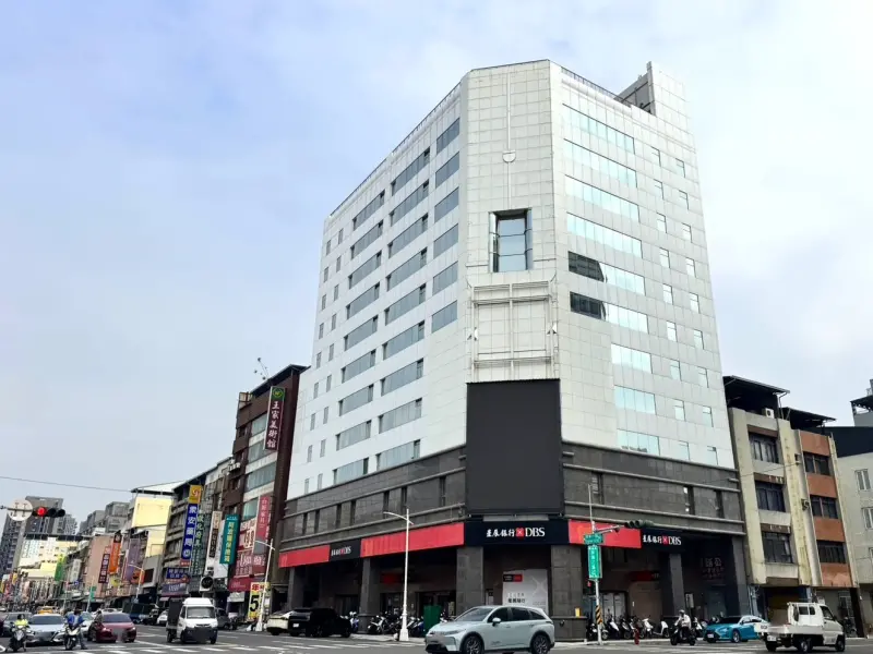 TWICE周末高雄開唱！2大旅宿業4.3億買整棟商辦　專家揭聰明策略