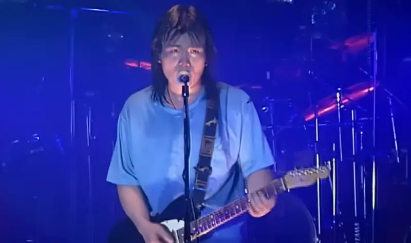 伍佰〈愛你一萬年〉竟只是翻唱！原唱中風又罹癌　2年前不幸病逝