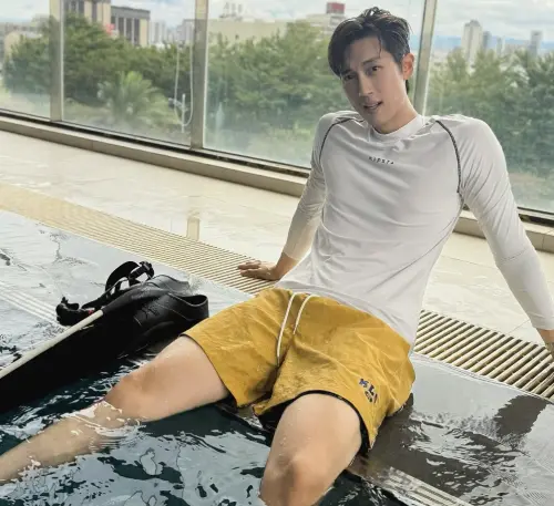 ▲范姜彥豐離婚粿粿曝喜訊　考到潛水證照（圖／范姜彥豐IG@zack_fanchiang）