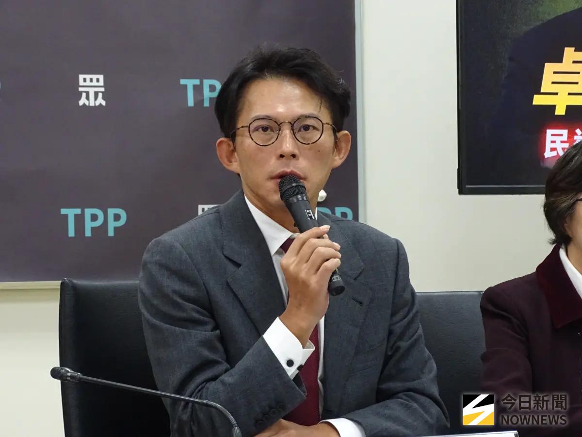 不是第一次！造詣唸成「造紙」 黃國昌認錯：回去罰寫10遍