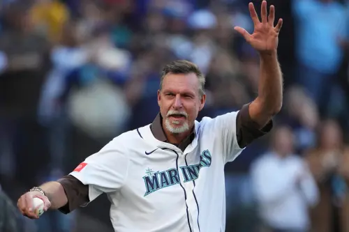 MLB／水手2026年退休藍迪強森「51號」球衣　與鈴木一朗共享殊榮
