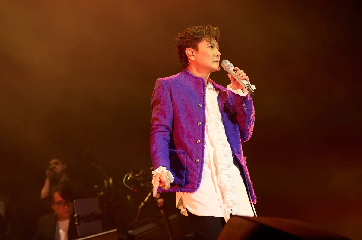 張信哲歌友會爆爭議！粉絲控繳2千沒收到禮 官方回應：陸續寄送