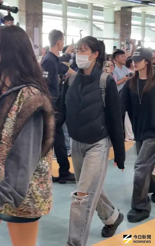 ▲TWICE抵台。（圖／記者陳雅蘭攝）