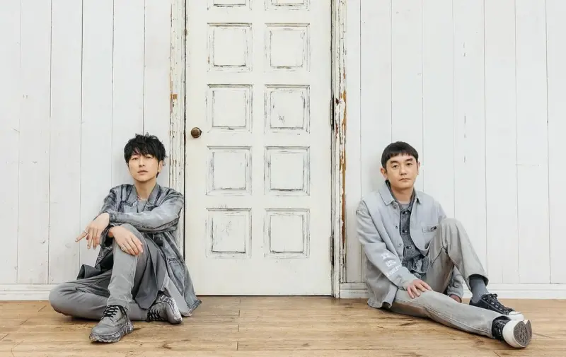 ▲因近日中國、日本國際關係緊張，樂團YUZU柚子的中國演唱會宣布取消，而台灣場、香港場也一起被喊卡，引發熱議。（圖／ゆず Official Facebook Page 臉書）