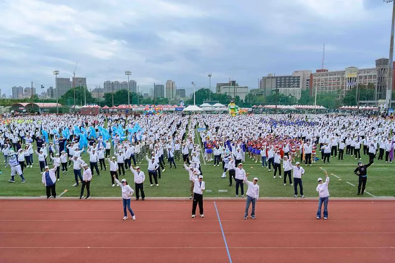 兩年一度「富邦集團運動家庭日」登場！6000名員工及家人齊聚同樂