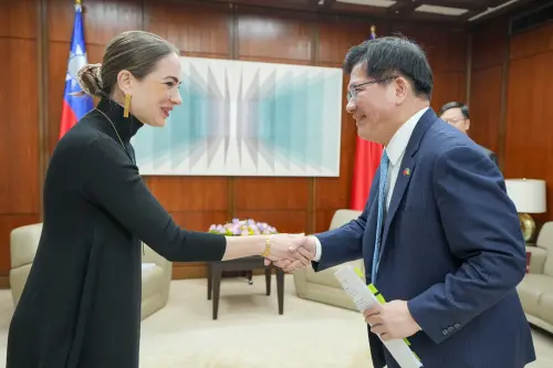 台助烏克蘭重建童年！諾貝爾和平獎得主主席　親自向林佳龍道謝
