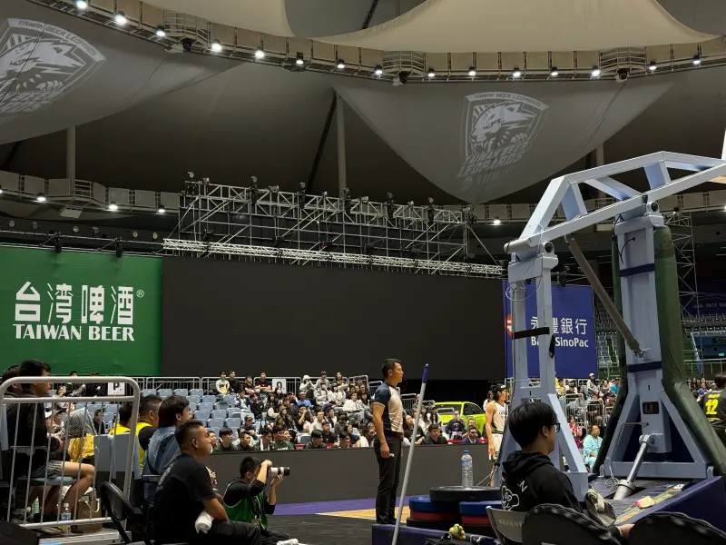 TPBL／雲豹首度交手國王！桃園巨蛋黑屏、斷電6分鐘　球迷更嗨了