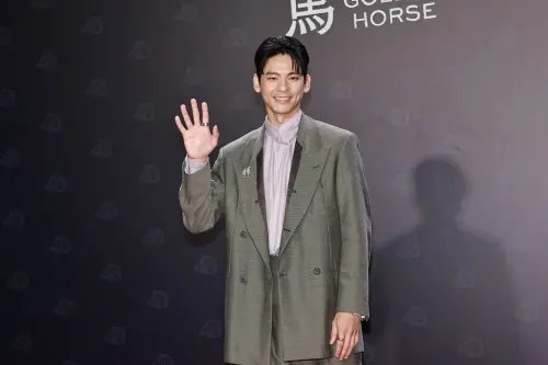 金馬獎／林柏宏灰色西裝、紫襯衫超像證婚人！他自嘲：是芋頭火鍋
