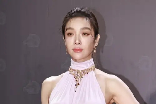 金馬獎／葉子綺和「媽媽」蔡淑臻搶女配！服裝藏心機　她秒尷尬
