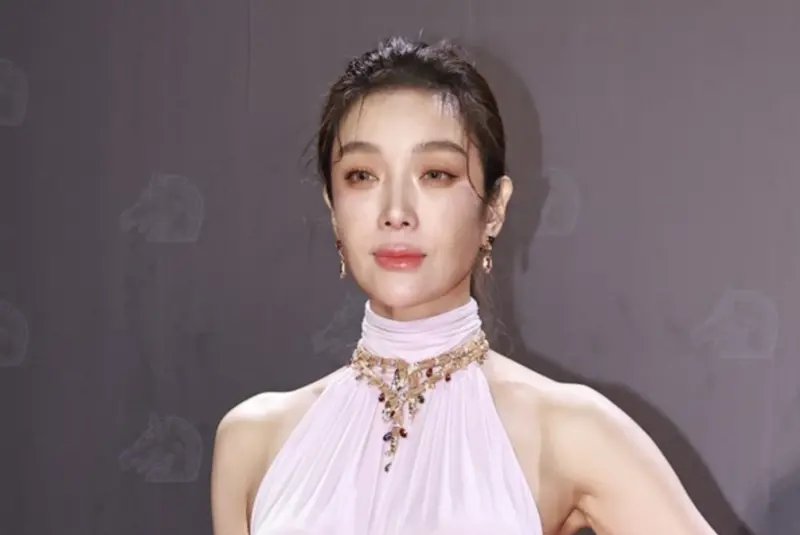 金馬獎／葉子綺和「媽媽」蔡淑臻搶女配！服裝藏心機　她秒尷尬