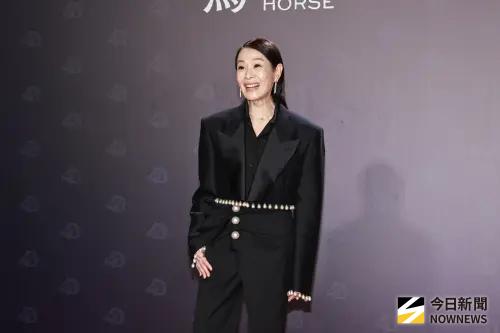 ▲劉若英（如圖）今（22）日現身金馬62紅毯，她表示未來有適合的好作品，都會繼續和粉絲分享。（圖／NOWNEWS攝影中心）