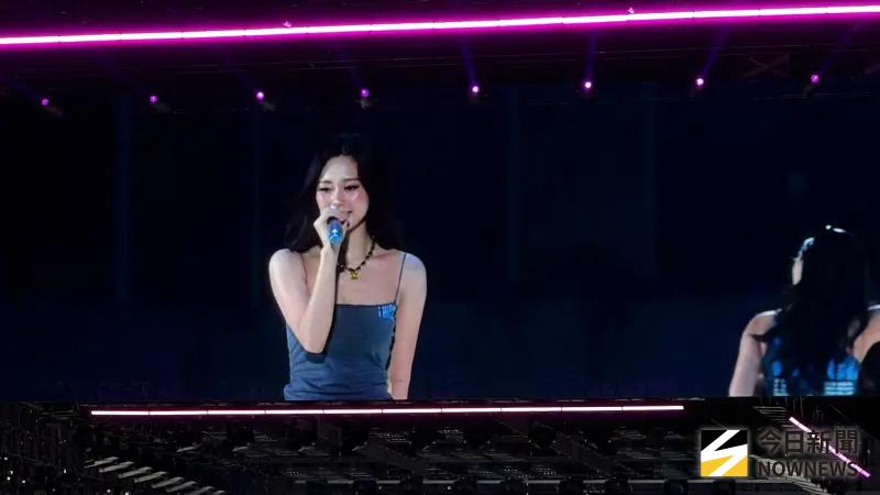 直擊／TWICE為子瑜、高雄送獨家安可！唱蔡依林《日不落》超好聽