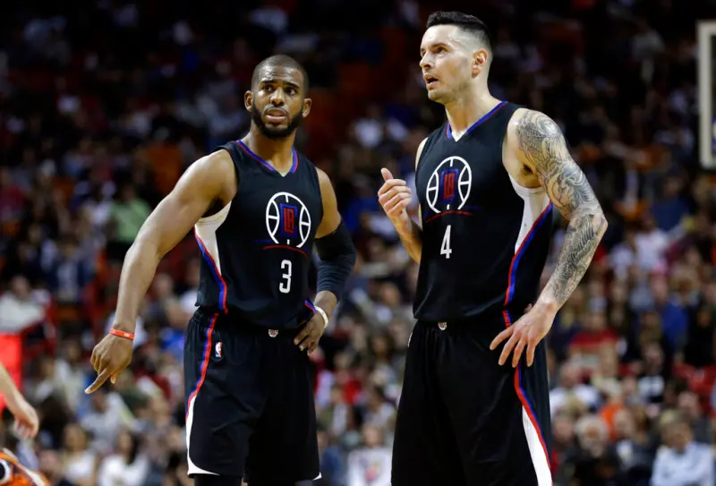 ▲傳奇控衛克里斯·保羅（Chris Paul）宣布退役，現任湖人總教練JJ·瑞迪克（JJ Redick）回憶兩人從大學時期的死敵，到在快艇隊聯手打造「空拋之城」的過程，盛讚保羅是生涯中默契最好的隊友。（圖／美聯社／達志影像）