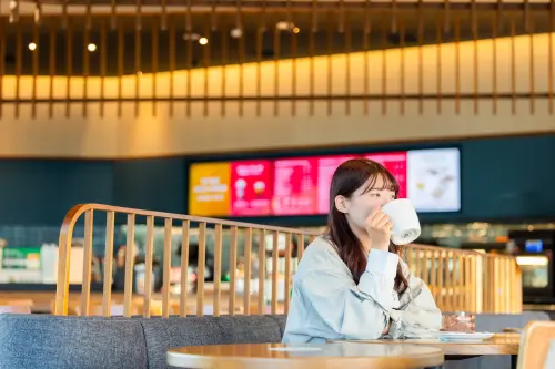 ▲后里區首間座落於市區的星巴克開了。（圖／星巴克starbucks.com.tw）