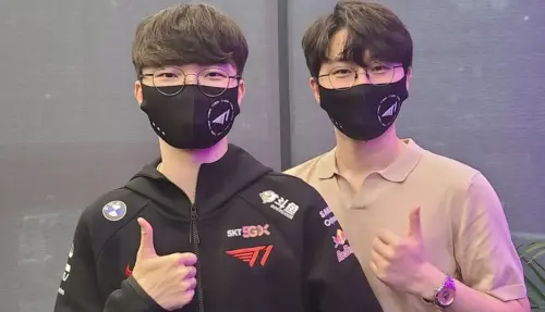 ▲2021年T1 網羅 2020 年率領 DWG 奪冠的教練 Daeny，最終雙方卻不歡而散，賽季到一半就分道揚鑣。