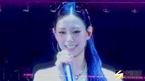 ▲TWICE演唱會正式落幕，娜璉在舞台上大喊：「我是子瑜（如圖）的姐姐」，讓台下粉絲全聽哭。（圖／讀者提供）