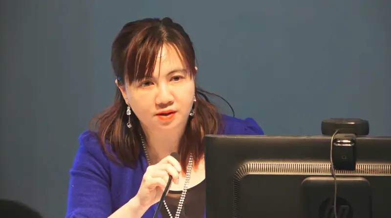 女法官68次曠職、拒夜間訊問、逼少年下跪自打巴掌　輕判撤職