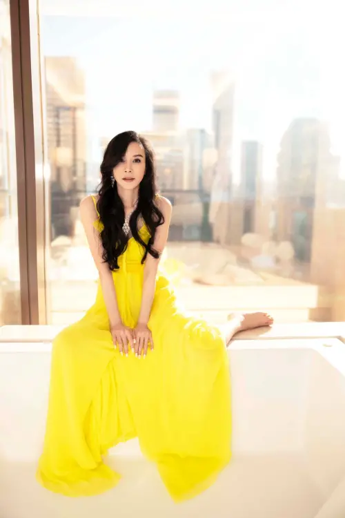 ▲蕭薔年曆30年了。（圖／（珍世美學慈善基金會提供）