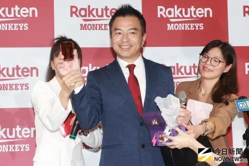 ▲樂天桃猿原領隊牧野幸輝正式卸任，由森井誠之暫時擔任代理執行長。（圖／記者葉政勳攝）