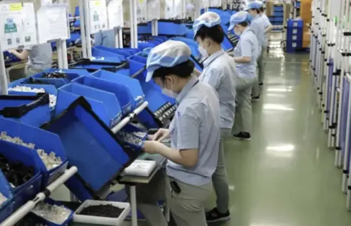 越南明年調最低薪資！台商高度聚焦　新規將上路
