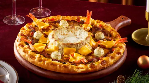 必勝客買一送一！聖誕跨年披薩吃嫩牛大蝦起司、黑鑽松露火山熔岩
